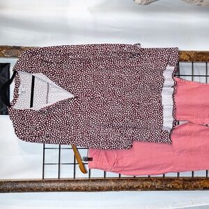 PLUS SIZED    2 piece bundle.